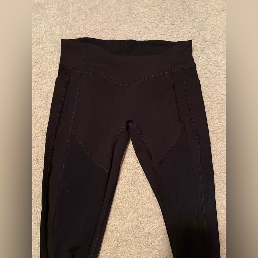 LULULEMON Black Low Rise Wunder Train Leggings